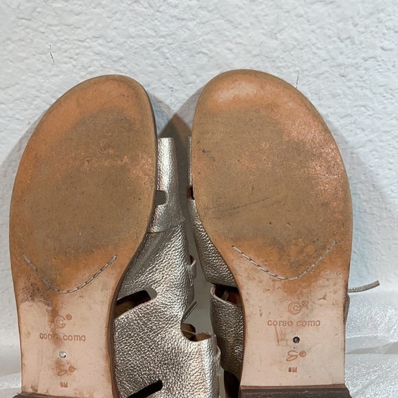 Corso Como Tiki Gladiator Gold Metallic Leather edgy Sandals size 8 - Picture 5 of 10